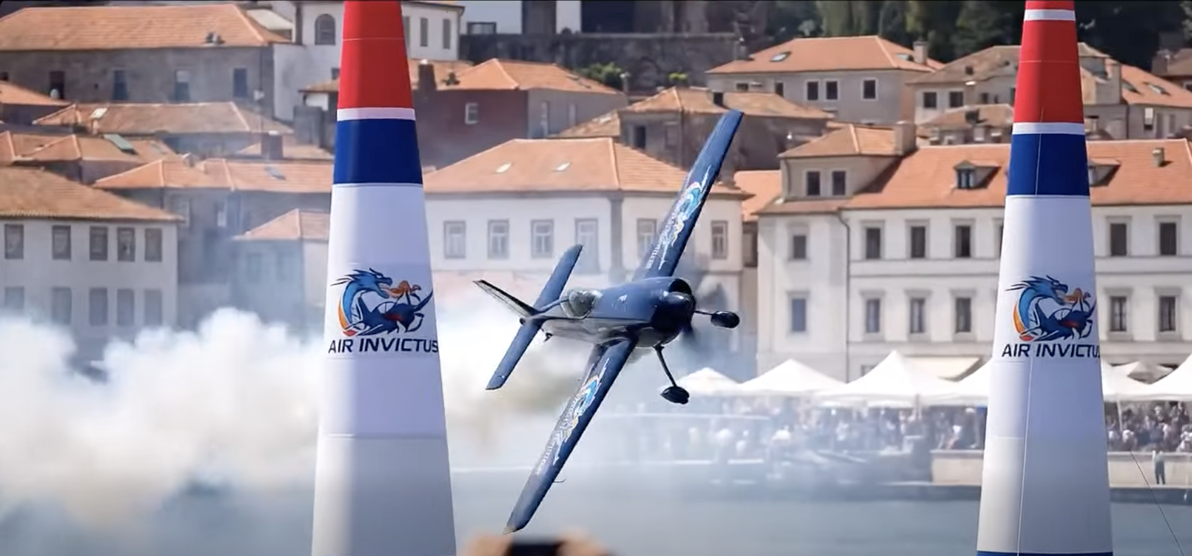 Air Invictus