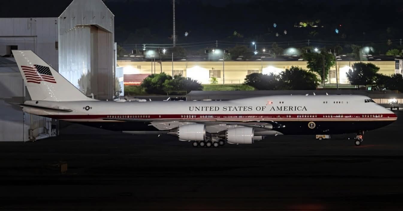 VC-25B Air Force One